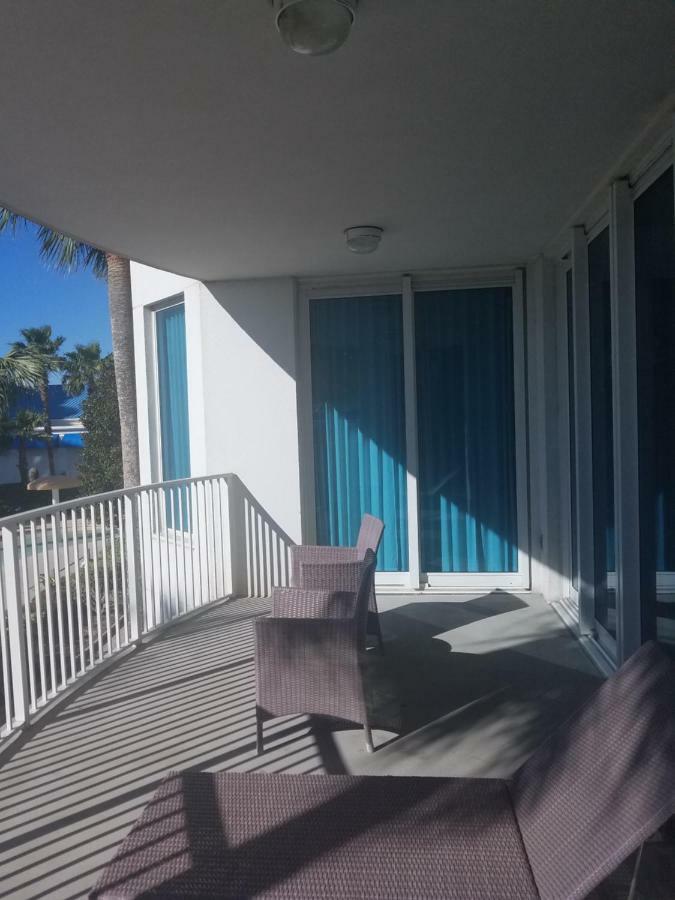 1215 A Slice Of Heaven - Destin! Pool View!アパートホテル エクステリア 写真